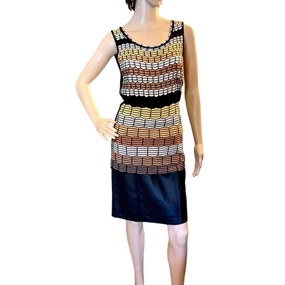 Nic+Zoe Sleeveless Knit Top Womens Sz M Geometric Honeycomb Print Black Brown Go - Picture 9 of 9
